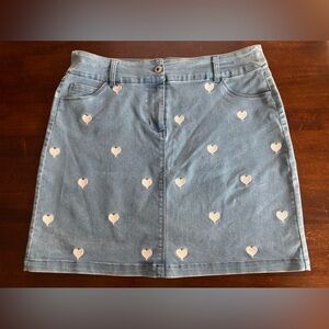 Lulu-B Skirt - Women’s Blue Mini Skirt, with Embroidered Hearts. Size 12.